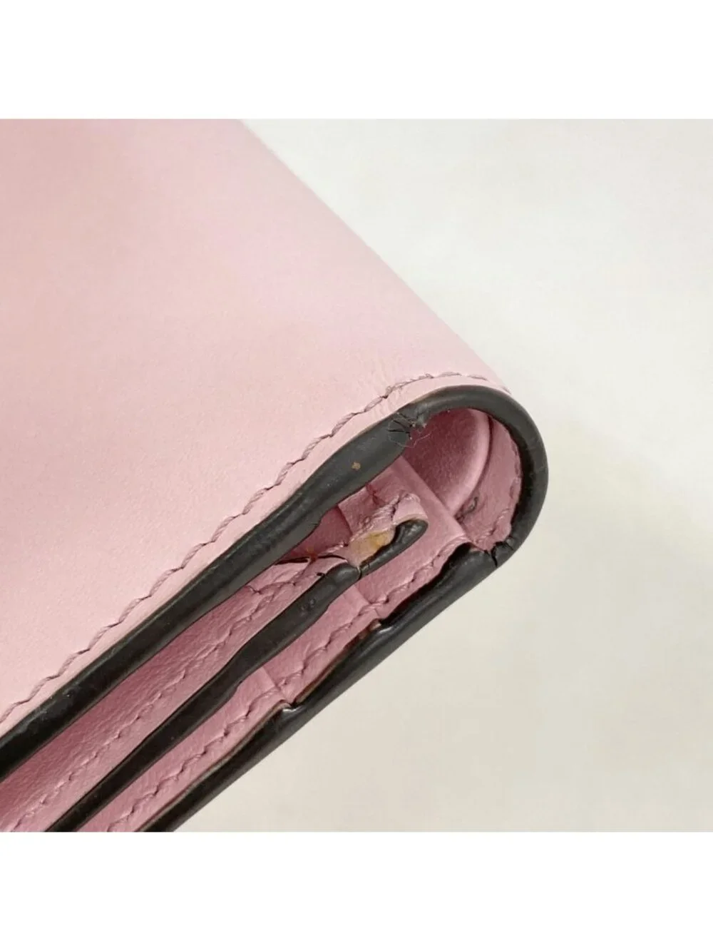 Fendi Wallet Leather Pink Gold
